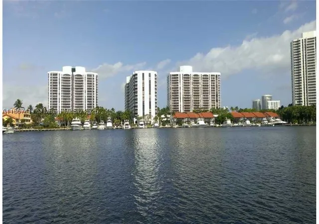 3600-yacht-club-dr-1503-aventura-fl-33180/hzid_a39180bd