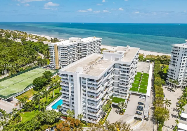 155-ocean-lane-dr-300-key-biscayne-fl-33149/hzid_e39f38f6
