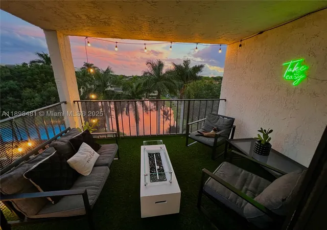 6190-woodlands-blvd-517-tamarac-fl-33319/hzid_5e5909d7
