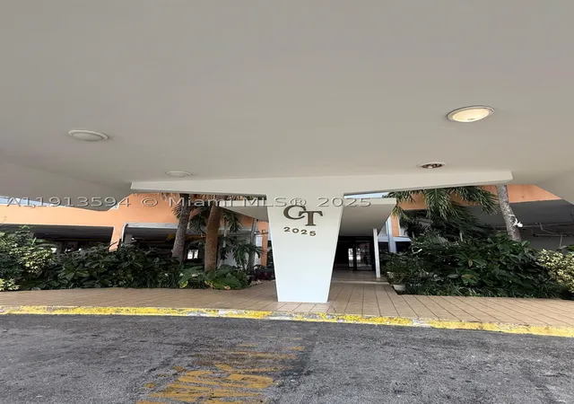 2025-ne-164th-st-406-north-miami-beach-fl-33162/hzid_8c0943ae