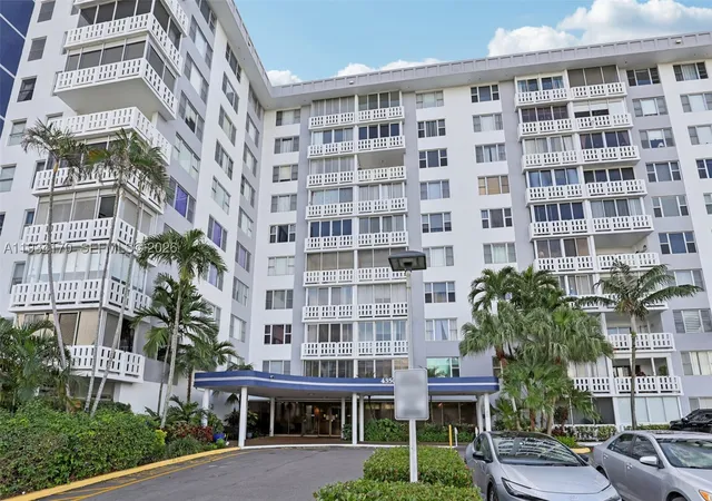 4350-hillcrest-dr-702-hollywood-fl-33021/hzid_bff5cfac
