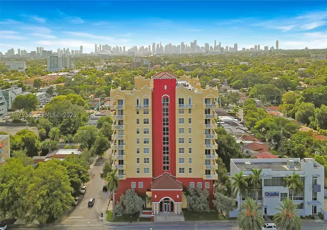 215-sw-42nd-ave-ph08-miami-fl-33134/hzid_0cecc778