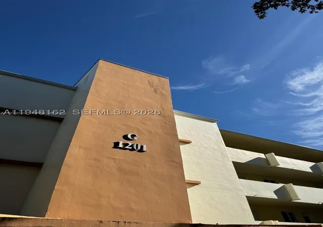1201-ne-191st-st-g313-miami-fl-33179/hzid_7912aa7e