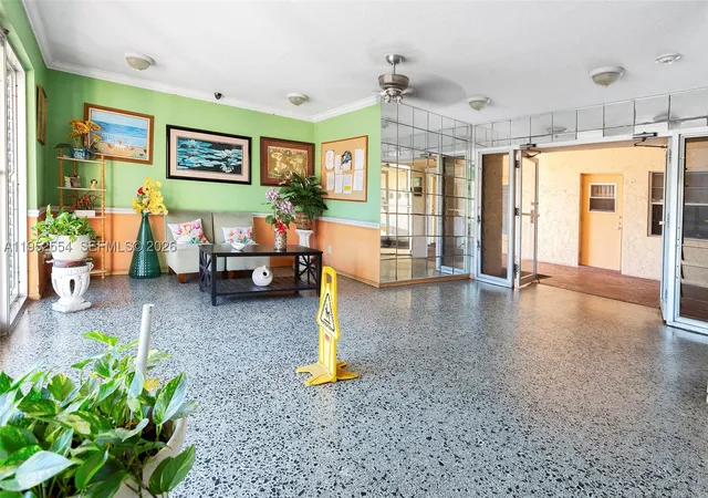 4151-nw-41st-st-301-lauderdale-lakes-fl-33319/hzid_58943a7b