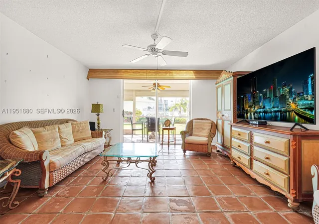314-se-10th-st-103-dania-beach-fl-33004/hzid_19fe056b