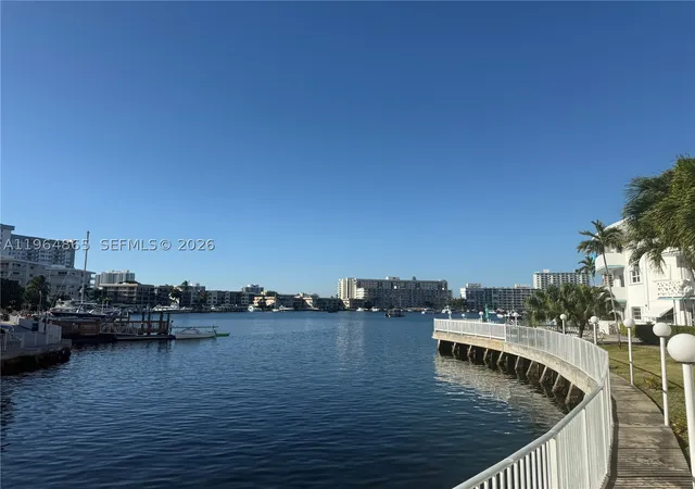 2500-diana-dr-107-hallandale-beach-fl-33009/hzid_4238de0e