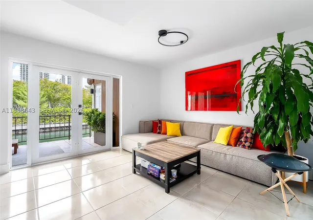 3745-ne-171st-st-76-north-miami-beach-fl-33160/hzid_f9c84aa1