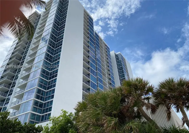2655-collins-ave-1404-miami-beach-fl-33140/hzid_6b7daa67