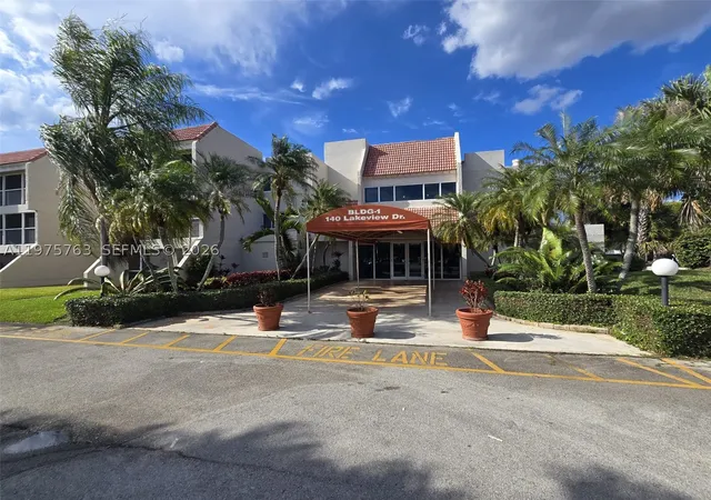 140-lakeview-dr-111-weston-fl-33326/hzid_942e9975