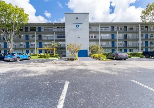 301-sw-135th-ave-108c-pembroke-pines-fl-33027/hzid_84fd1844