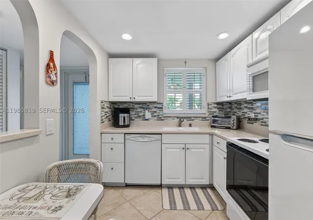 6650-royal-palm-blvd-207c-margate-fl-33063/hzid_68f37eeb