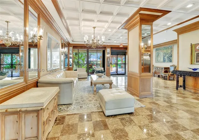 11111-biscayne-blvd-8f-miami-fl-33181/hzid_9ab4d2df