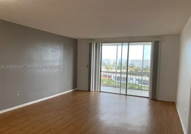 2859-leonard-dr-g510-aventura-fl-33160/hzid_e055b84f