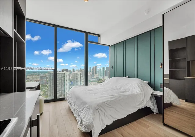 20-ne-11th-st-3603a-miami-fl-33132/hzid_9eb4b04b