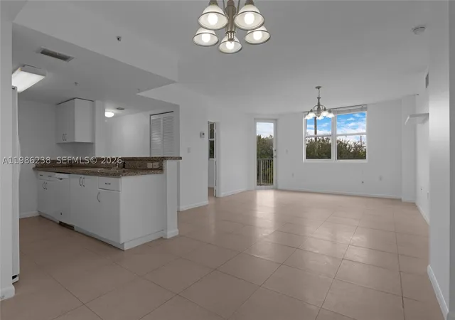 1555-n-treasure-dr-205-north-bay-village-fl-33141/hzid_b5ef6e52