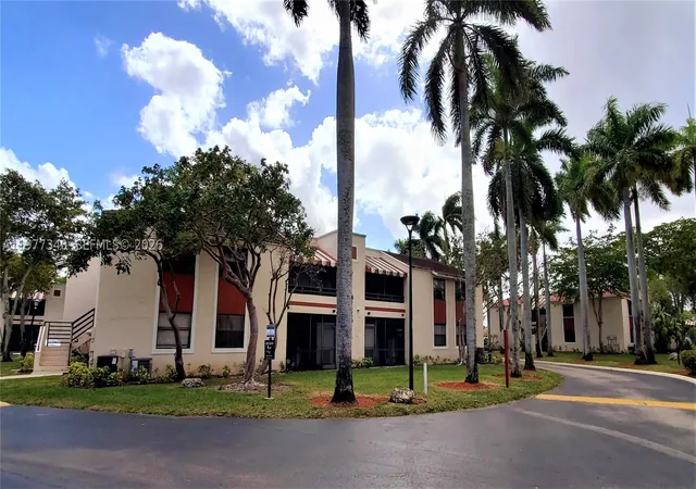 20025-ne-3rd-ct-1-miami-fl-33179/hzid_51eb5c26