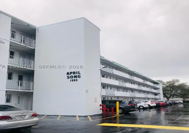1333-e-hallandale-beach-blvd-223-hallandale-beach-fl-33009/hzid_4b4b6c53
