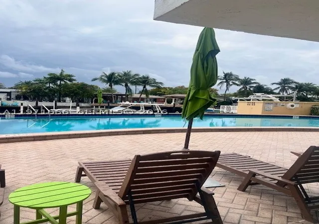 2000-ne-135th-st-601-north-miami-fl-33181/hzid_490fcdb7