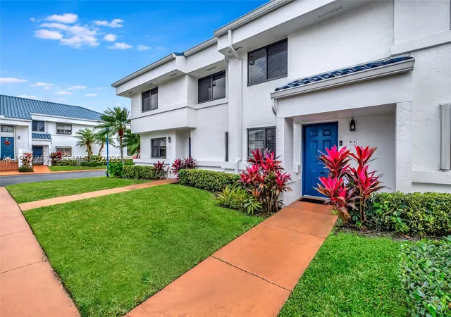 21300-san-simeon-way-k2-miami-fl-33179/hzid_1c450459