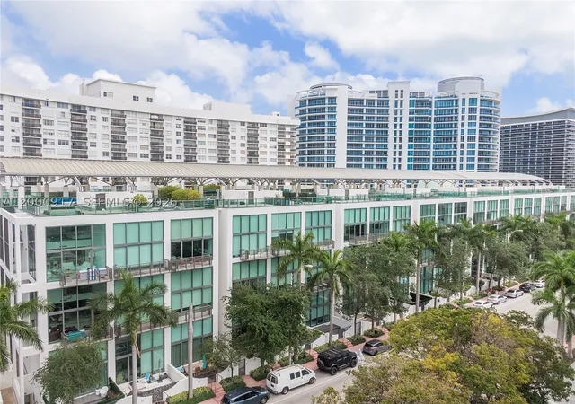 6000-collins-ave-527-miami-beach-fl-33140/hzid_2f67bac4