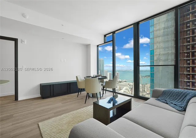 20-ne-11th-st-4006-miami-fl-33132/hzid_58b78865