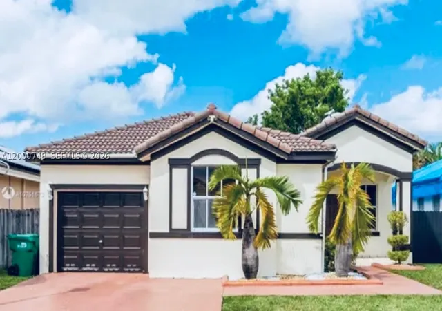 8135-nw-198th-ter-hialeah-fl-33015/hzid_9847bedf