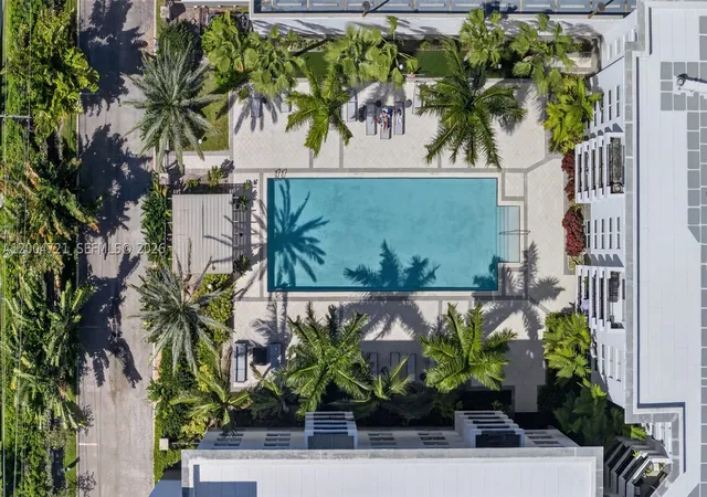 2401-ne-65th-st-205-fort-lauderdale-fl-33308/hzid_95784cda