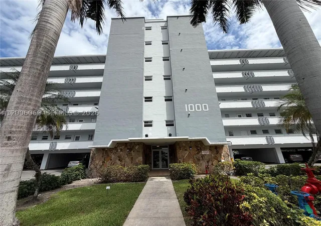 1000-ne-14th-ave-210-hallandale-beach-fl-33009/hzid_cbd34e40