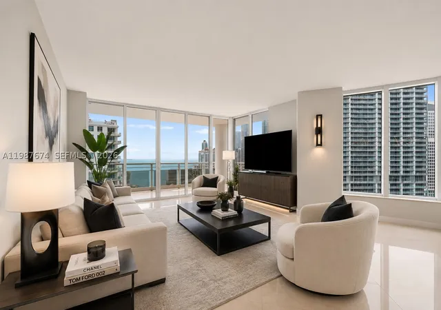 901-brickell-key-blvd-2804-miami-fl-33131/hzid_1c7f4ff0