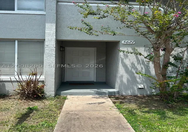 5627-blue-shadows-court-3-orlando-fl-32811/hzid_8f9d6175