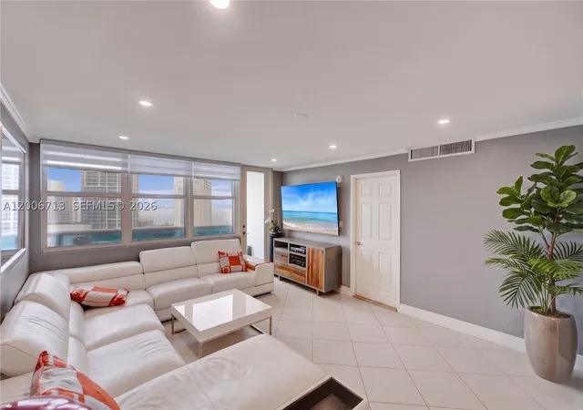 6770-e-indian-creek-dr-14c-miami-beach-fl-33141/hzid_c2e763df
