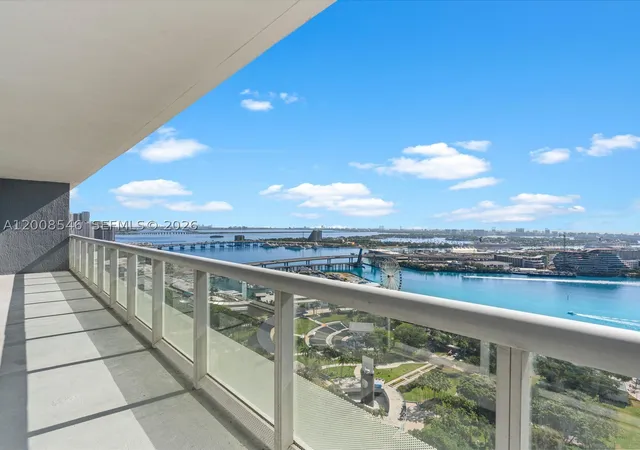 50-biscayne-blvd-3308-miami-fl-33132/hzid_a3a16edc