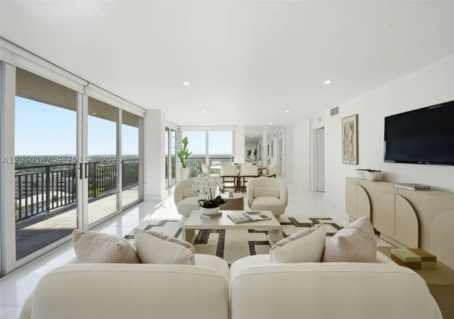 1180-s-ocean-blvd-12f-boca-raton-fl-33432/hzid_5e7e479d
