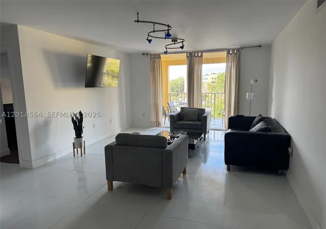19555-e-country-club-dr-8507-aventura-fl-33180/hzid_fbd072aa