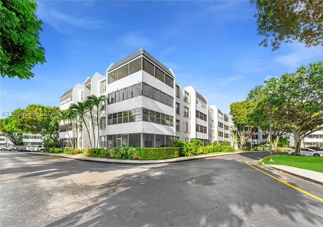 10852-n-kendall-dr-312-miami-fl-33176/hzid_e97805d7
