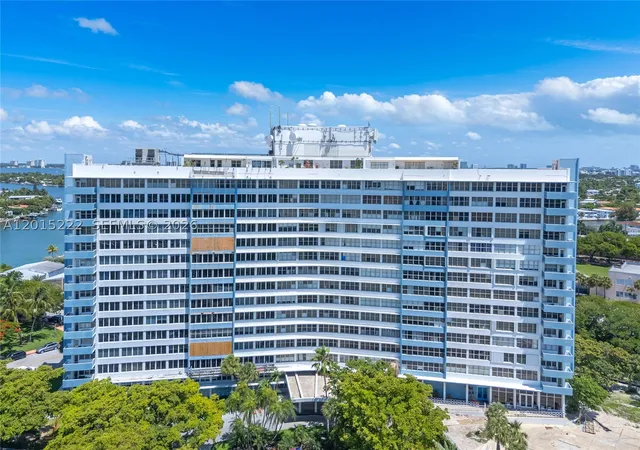 7441-wayne-ave-4g-miami-beach-fl-33141/hzid_a3e48c54
