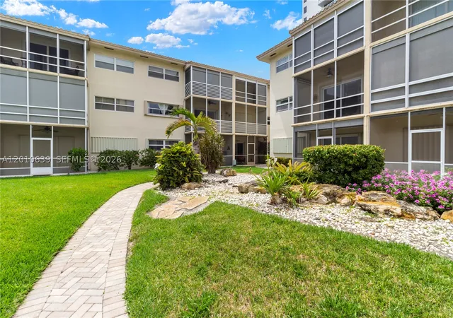 2600-diana-dr-119-hallandale-beach-fl-33009/hzid_e0cde534