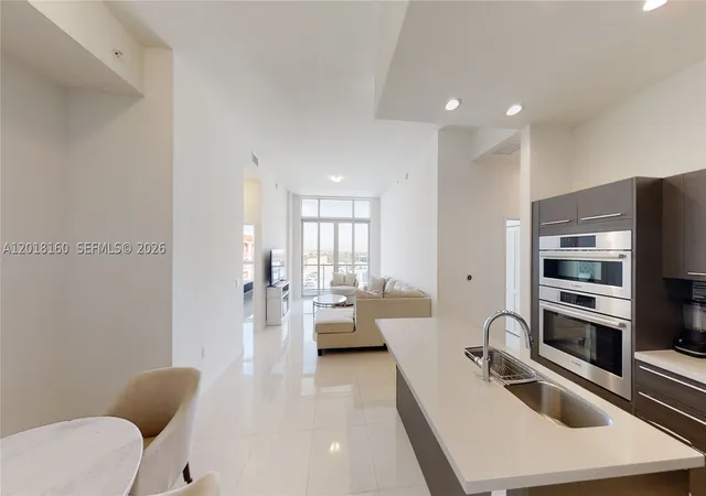 7825-nw-107th-ave-821-doral-fl-33178/hzid_b5a4aa28