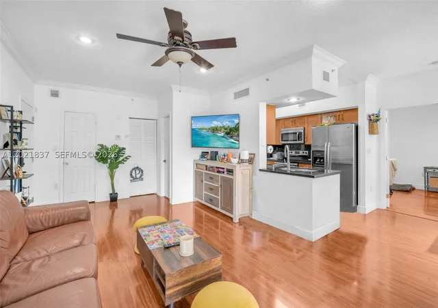 11650-sw-2nd-st-16303-pembroke-pines-fl-33025/hzid_ddde4832