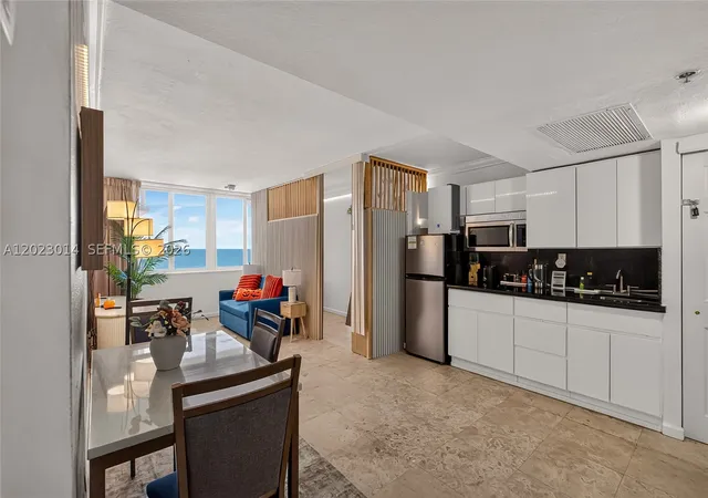 19201-collins-ave-949-sunny-isles-beach-fl-33160/hzid_649df2f7