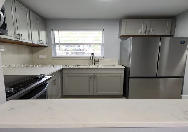 2811-n-pine-island-rd-107-sunrise-fl-33322/hzid_6d5743c1