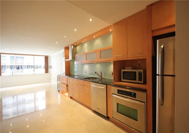 5401-collins-ave-339-miami-beach-fl-33140/hzid_142dba60