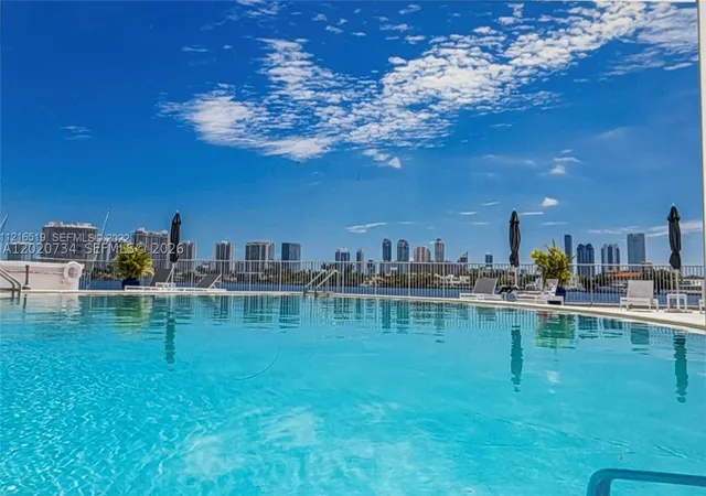16558-ne-26th-ave-3h-north-miami-beach-fl-33160/hzid_c3c6bbe7