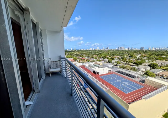 1720-harrison-st-14d-hollywood-fl-33020/hzid_cc20a89f