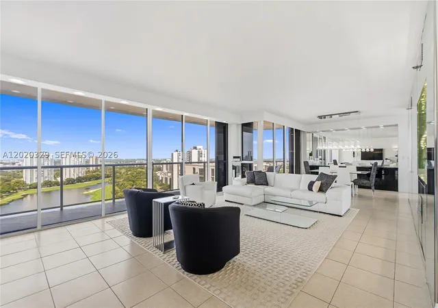 20281-e-country-club-dr-2101-aventura-fl-33180/hzid_66d5ef4e