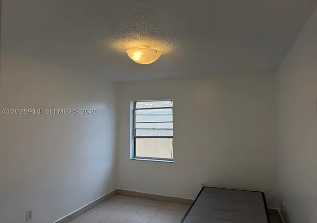 6820-w-flagler-st-212-miami-fl-33144/hzid_24a2f86c