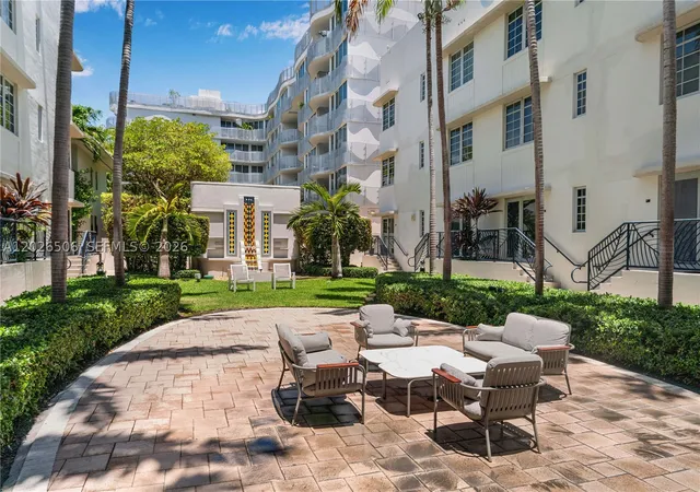435-21st-st-212-miami-beach-fl-33139/hzid_f24b1847
