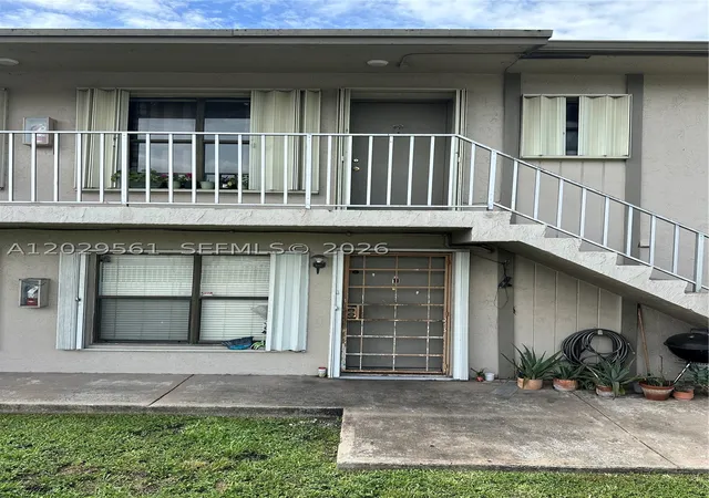 15360-sw-72-st-21-miami-fl-33193/hzid_d7f248d9