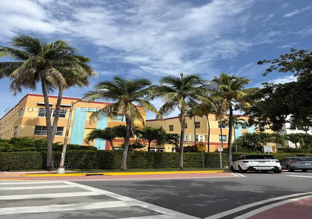 1308-drexel-ave-311-miami-beach-fl-33139/hzid_1ccaa19d