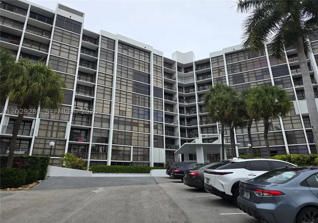 400-leslie-dr-416-hallandale-beach-fl-33009/hzid_dfbe3239